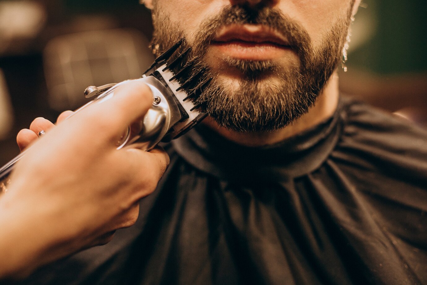 Strzyżenie brody w najlepszym barbershopie Kraków.